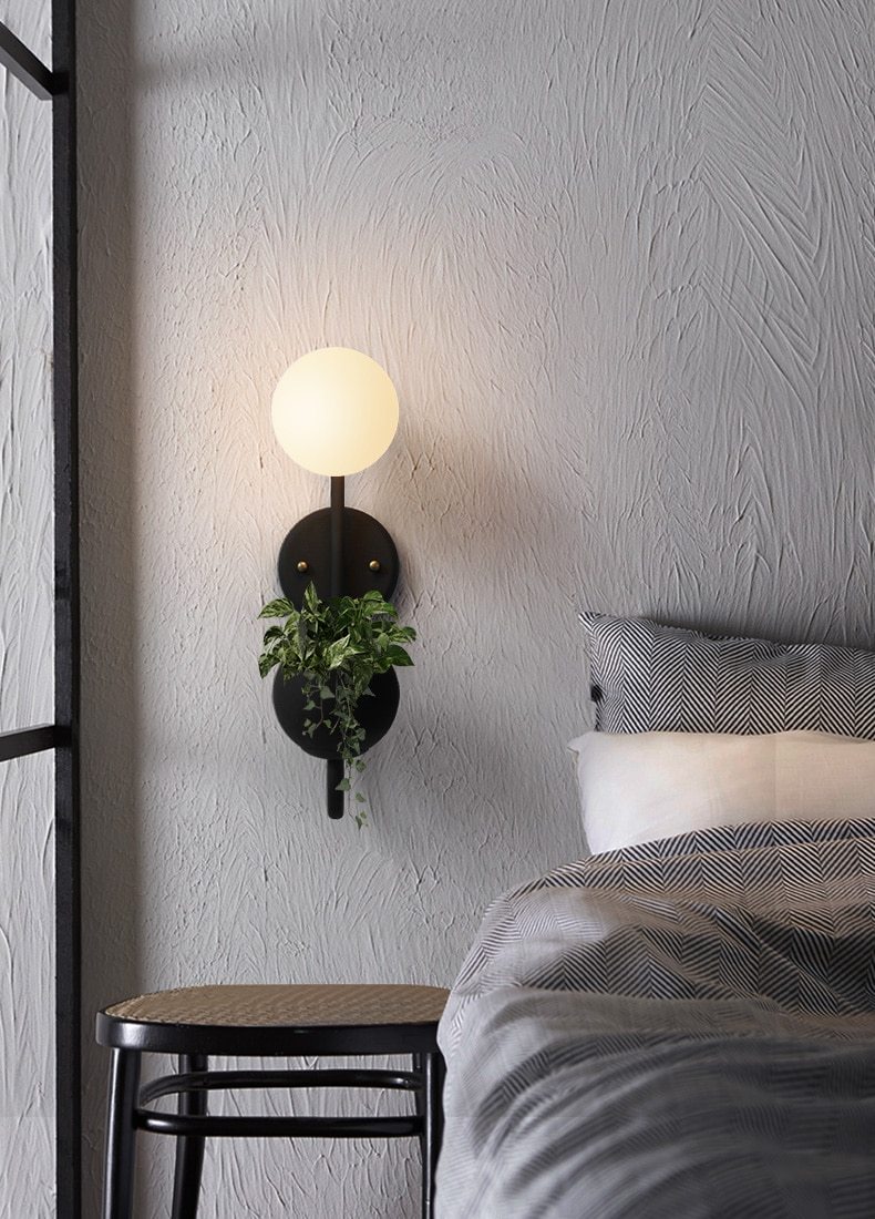 Hiram - Modern Nordic Plant Lamp